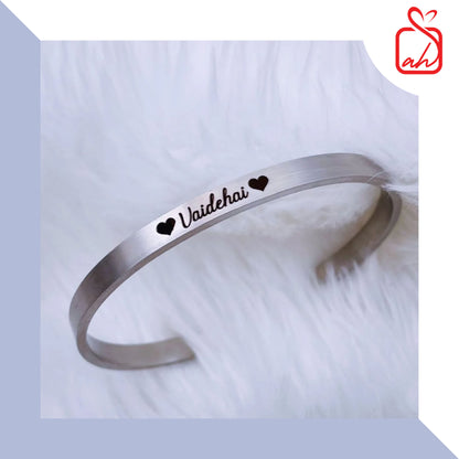 Personalized Metal Bracelet